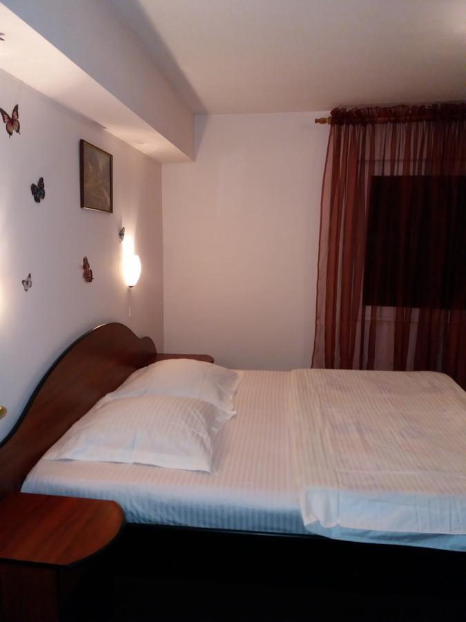 Casa Miracole Hotel Bran  Exterior photo